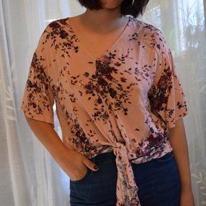 VICI Front Tie Top